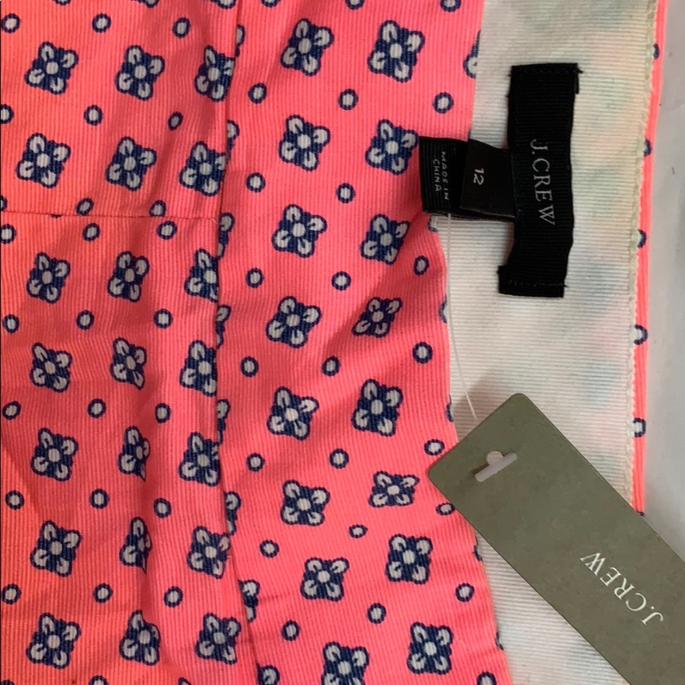Hot pink patterned J crew Shorts NWT - Picture 3 of 4
